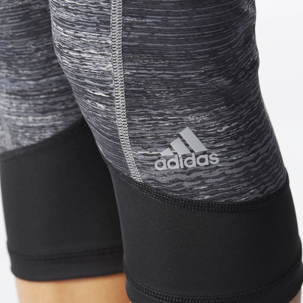 Adidas Black Yoga Capris XS S (0-4) P1:x02272 - Picture 6 of 8